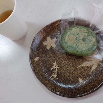 【奈良長谷寺】逸品つぶ餡と共に♪焼餅or草餅2種の美味食感味わう♪
