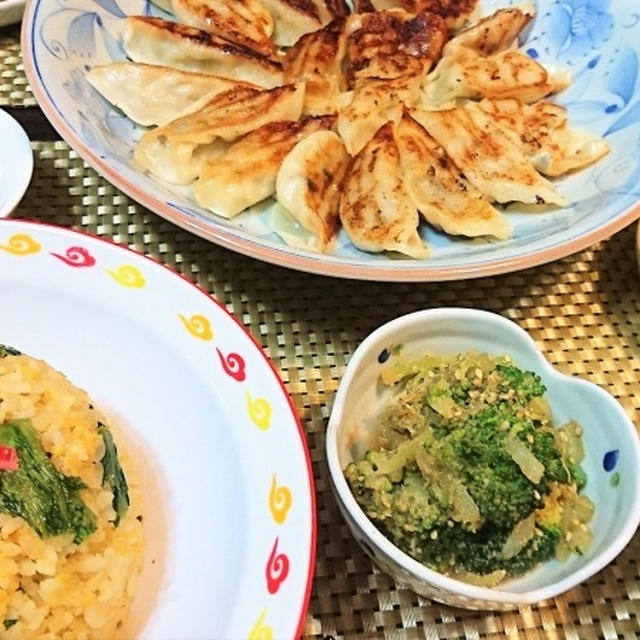 我が家のイチオシ【和風！アゲとレタスの味噌バターチャーハン】de夕食　＆　健康的で何より！？