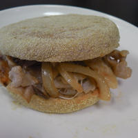 ストロガノフ・バーガー