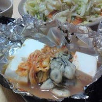 牡蠣と豆腐のホイルチゲ