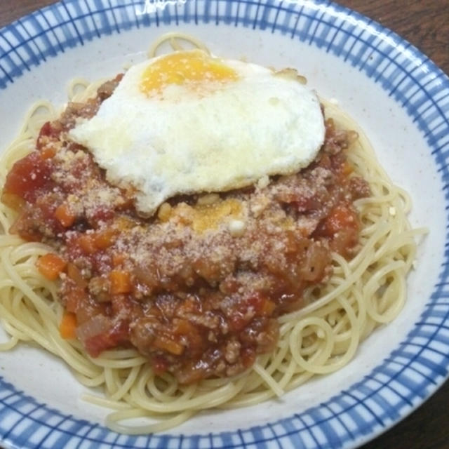 ミートソースパスタ