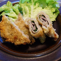 ひらひらお肉で重ねとんかつ 梅紫蘇サンド