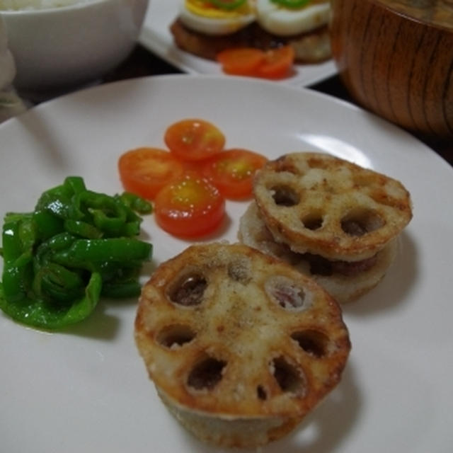 お弁当にも☆れんこんと挽き肉のはさみ揚げ    ゼア　ウィル ビー　ブラッド