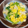 味付けはこれ一本、ヤマサのうまつゆで簡単『豆腐と卵の小松菜炒め』｜「ヤマサ ぱぱっとちゃんと これ!うま!!つゆ」
