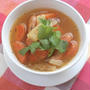 しみじみ美味しい〜セロリとニンジンとソーセージのやさしいスープ。