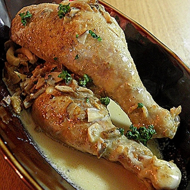 Porcini cream sauce of chicken