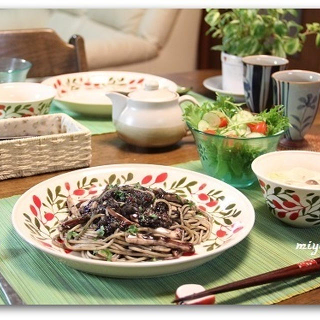 初挑戦　イカスミのパスタ　