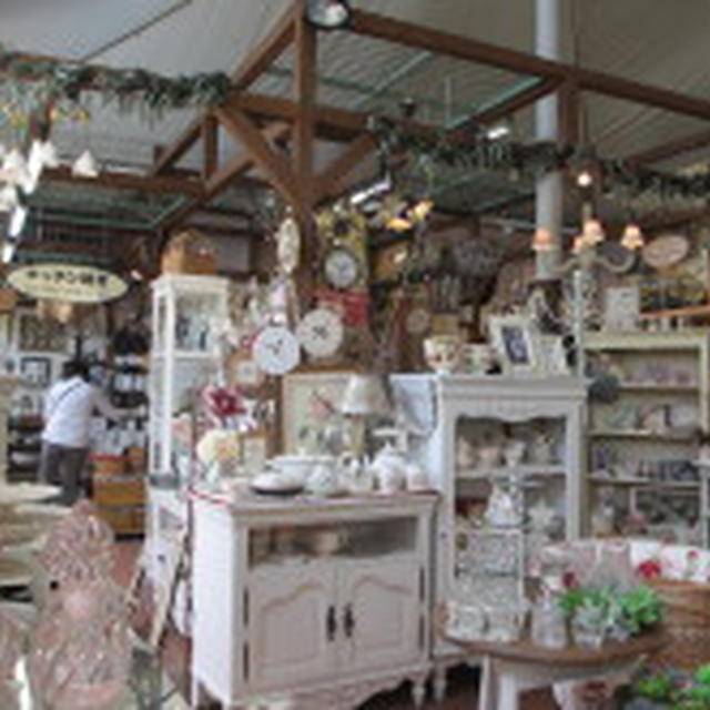 ★花屋さん・ハナノキ与野店。