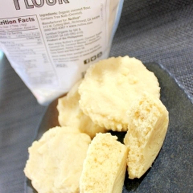 ココナッツ香る♪低カロリーなココナッツ蒸しパン