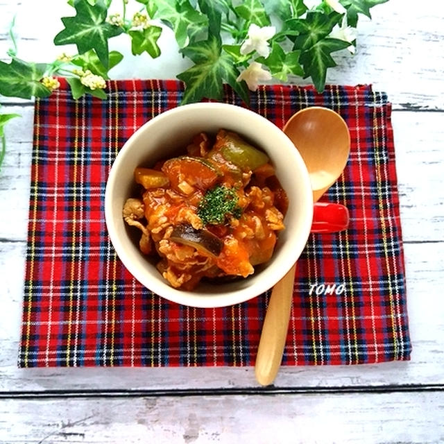 夏のつくりおきにも♪ズッキーニと豚肉のトマト煮　と　トマト煮素麺