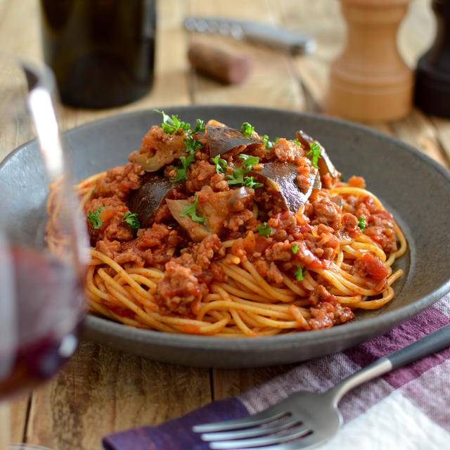 ナスとひき肉のミートソースパスタ。作り置きやランチに！【農家のレシピ帳】