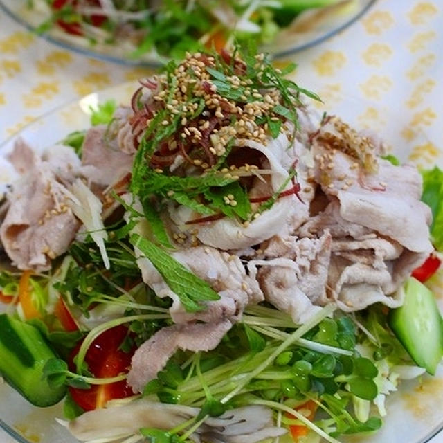 冷しゃぶ　コスモのチキンカレー　