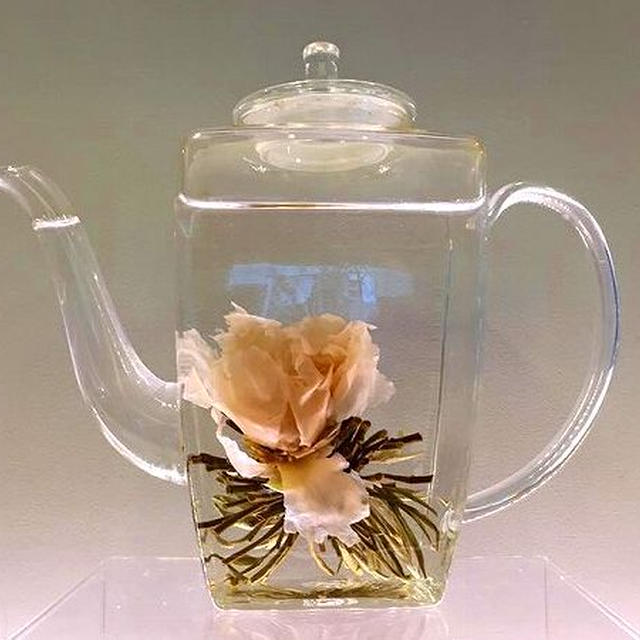 銀座で見つけた、ため息が出る工芸茶の美しさ！工芸茶専門店　CroesuS(クロイソス)