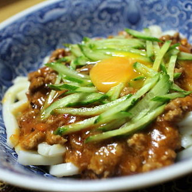 16/11/18　ピリ辛ひき肉うどん