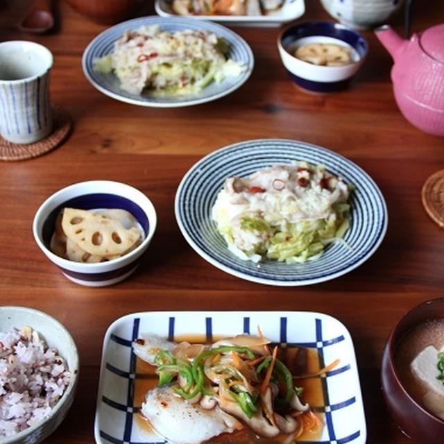 たらの野菜あんかけ。春キャベツと豚バラ肉の重ね蒸し煮。