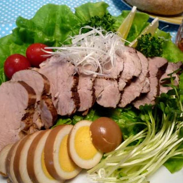 茹でて漬けるだけ！柔らかしっとり豚肉の紅茶煮！