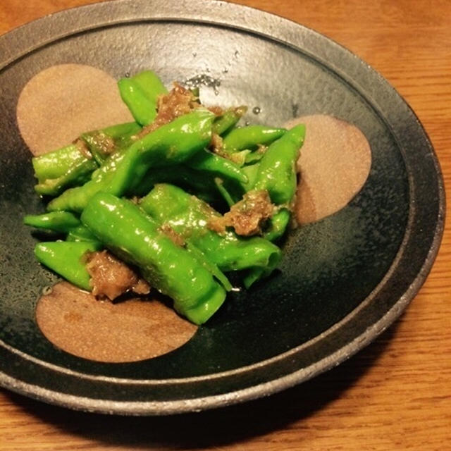 万願寺とうがらしの麺つゆ煮浸し