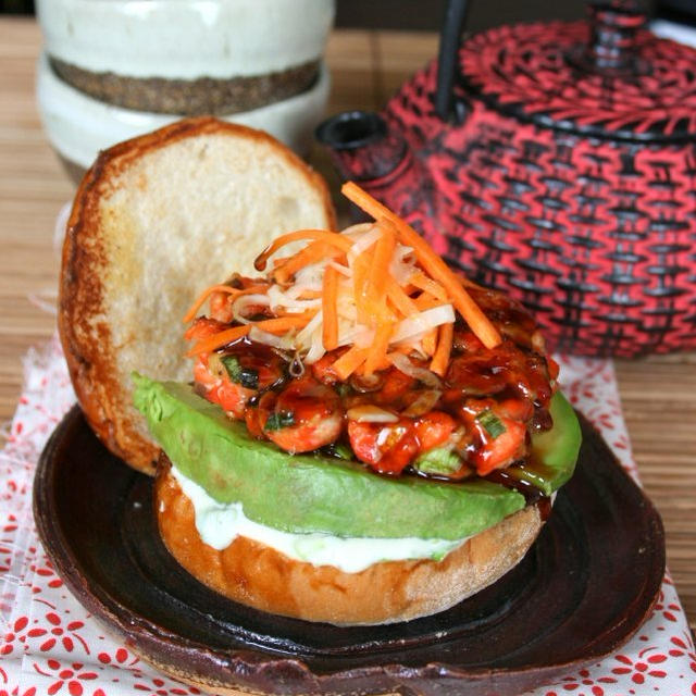 Asian Salmon Burgerアジアンなサーモンバーガー