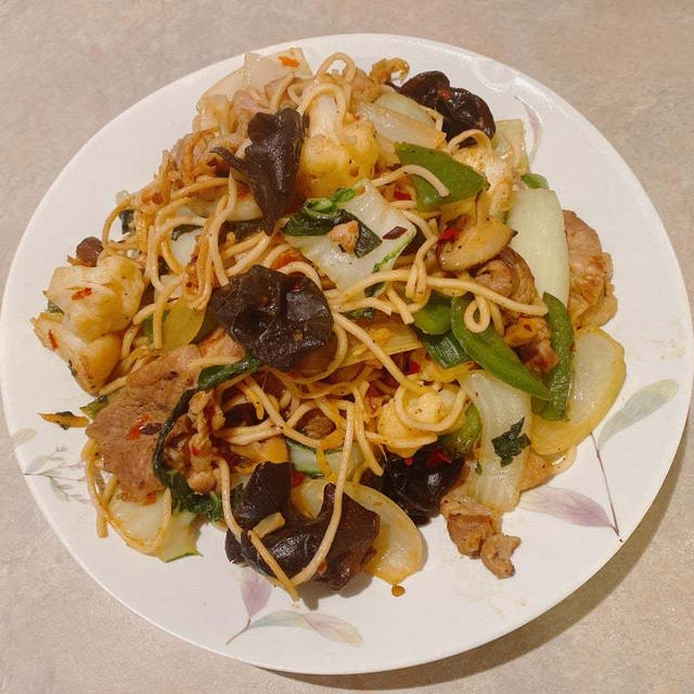 麺か米か・・・それとも、パン？