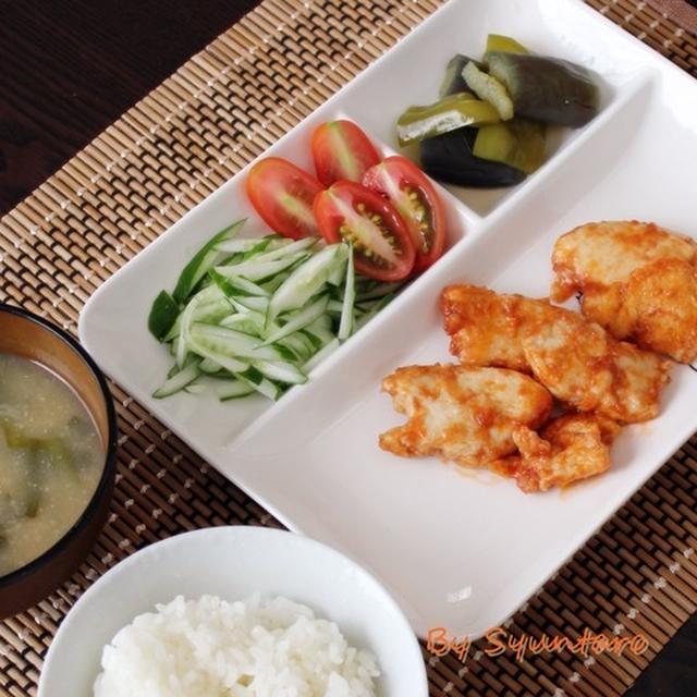 ダイエットメニュー『鶏むね肉のケチャップ炒め・夏野菜のめんつゆ煮・胡瓜とミニトマトのサラダ』～めざせマイナス5㎏～