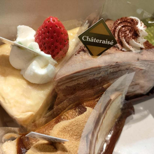 なんでもない日をハレの日に＼(^o^)／ケーキに唐揚げで最高です♪