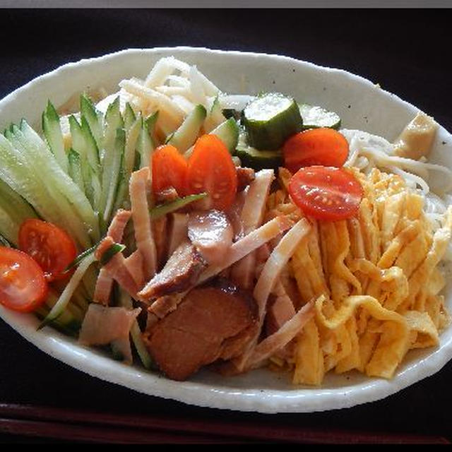 具だくさん冷やし中華