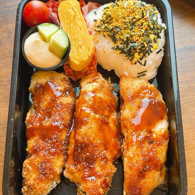 ささみしそチーズフライ弁当です！！