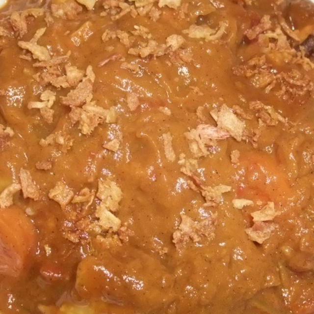 カレーでお昼ごはん