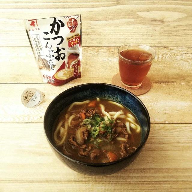 ぎゅ～っとポーションだしと残りカレーでカレーうどん