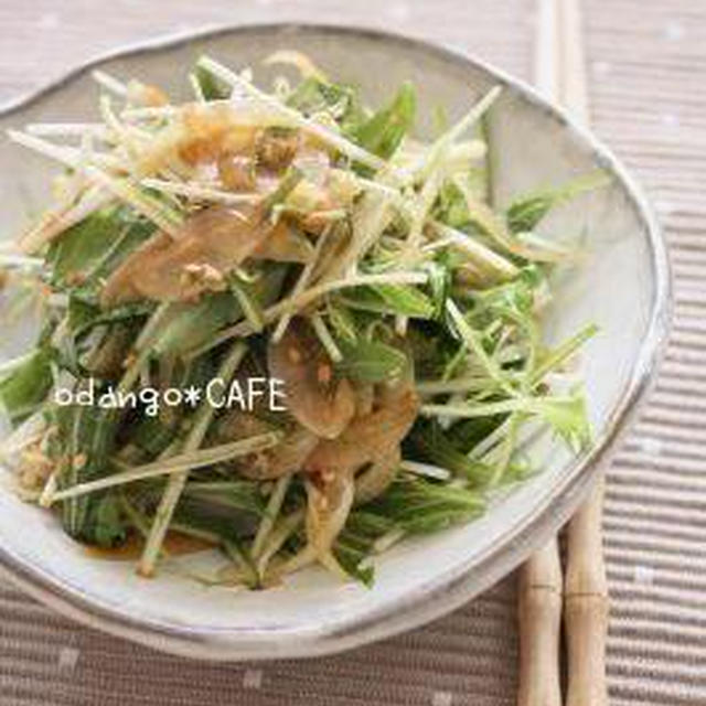 水菜と新玉ねぎのごま醤油サラダ