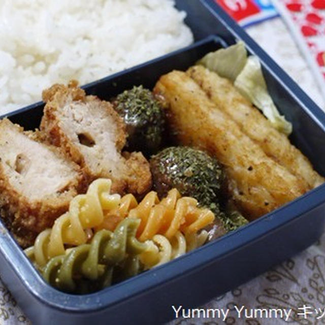 中学息子弁当～ミートボールちょこっとアレンジ・野菜マカロニ他
