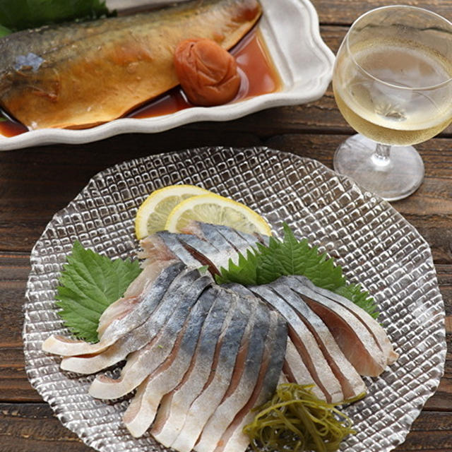 「極みしめさば」「さば梅煮」「さば和風とまと煮」