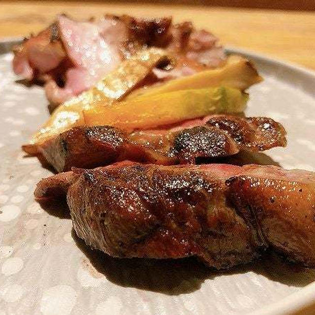 良い意味で全く予想外の展開！驚きの肉料理　「かまど焼 NIKUYOROZU」
