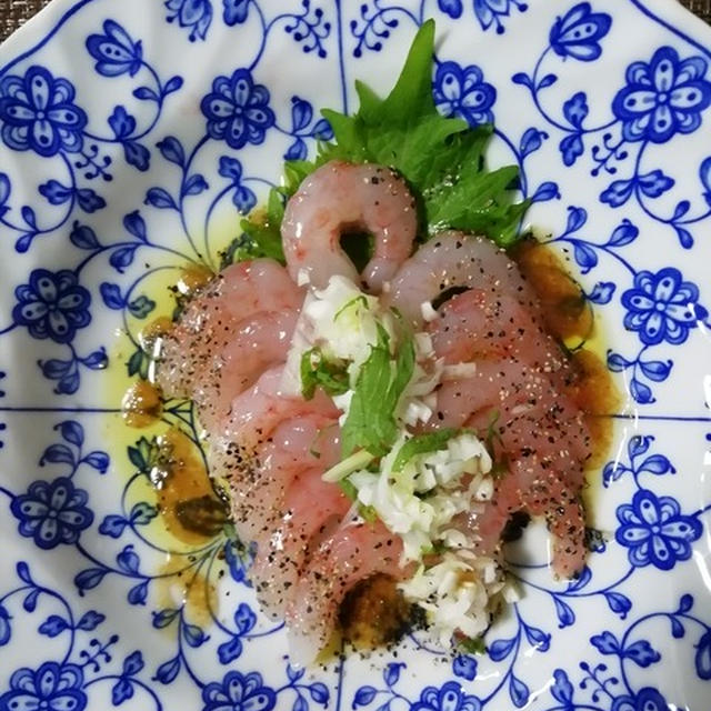 ひな祭りにエビオリーブ！ブラックペッパーフレンチドレ！