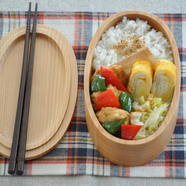 【節約弁当】お安くておいしい鶏むね肉で！肉だんごと野菜の甘辛炒めがメインのお弁当