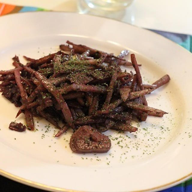スパイス大使♪ごぼうとベーコンの４種のペパーで♪赤ワイン＊はちみつ炒め☆彡