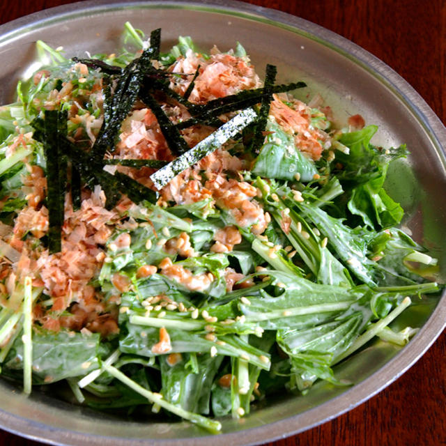 【納豆レシピ】水菜と納豆の「シャキネバサラダ」