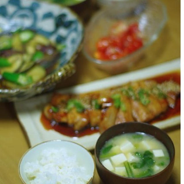 トンテキのお夕飯。サントリーさんから新発売になる、「おいしいZERO」