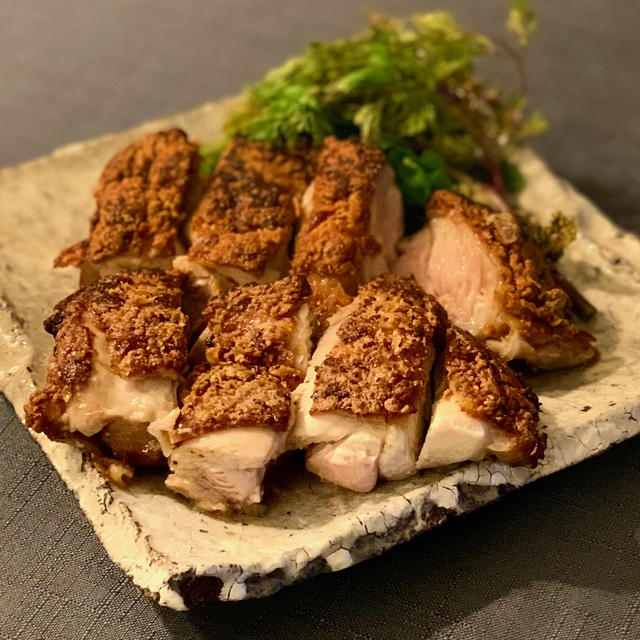 キレイを作る食卓〜黒こしょう香る鶏の唐揚げ（ハウスのスパイスでお料理上手）〜