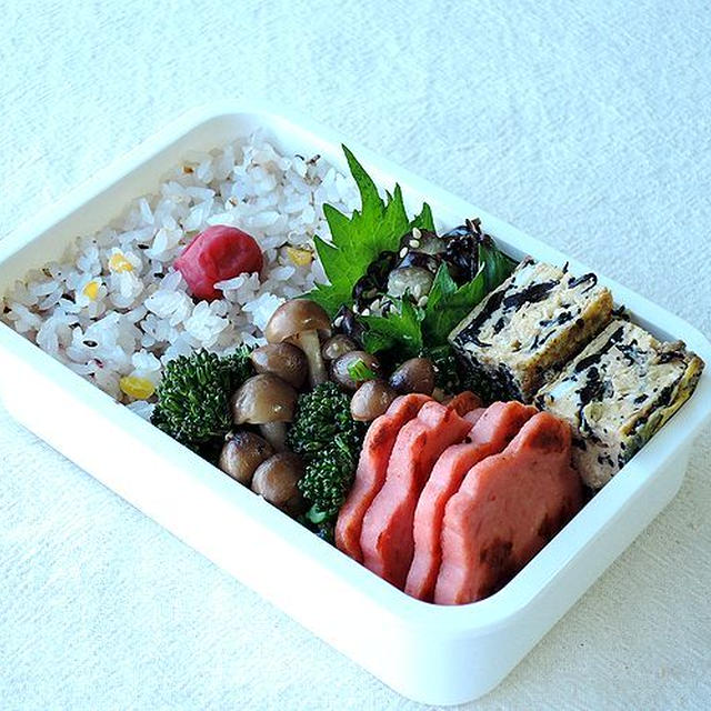 3 27 金 花ソーセージ弁当 By まさきちさん レシピブログ 料理ブログのレシピ満載