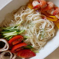 アジアンちっくなタレで食べる冷たい素麺