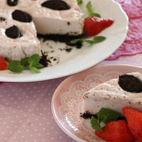 【レシピ】オレオとイチゴのヘルシーレアチーズケーキ