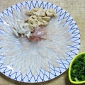 カワハギの薄造り、生牡蠣のネギぽん酢掛け