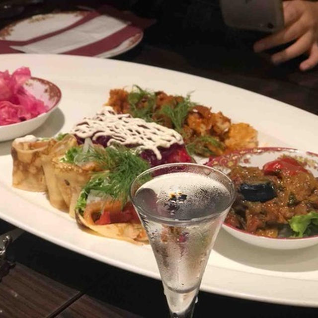 【  久々のカフェロシア 】