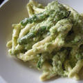 Casarecce agli asparagi アスパラのピュレーで和えたパスタ