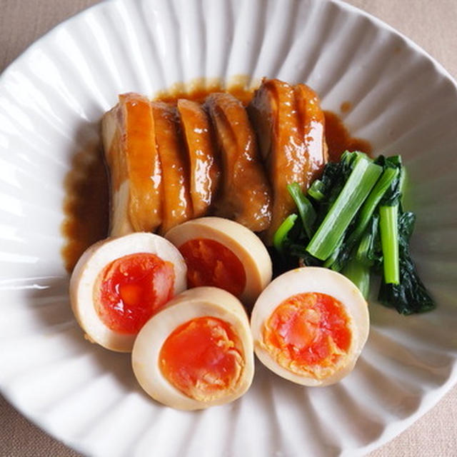 鶏肉より味玉ですか？