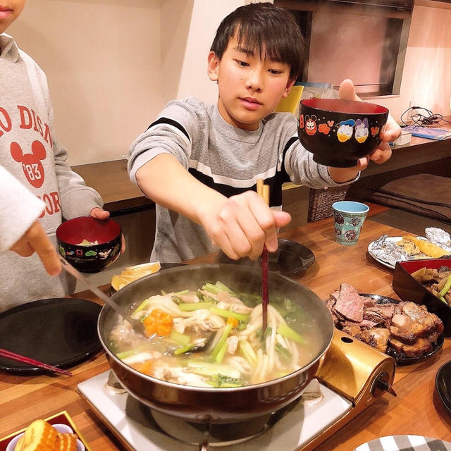 お雑煮うどん鍋です！