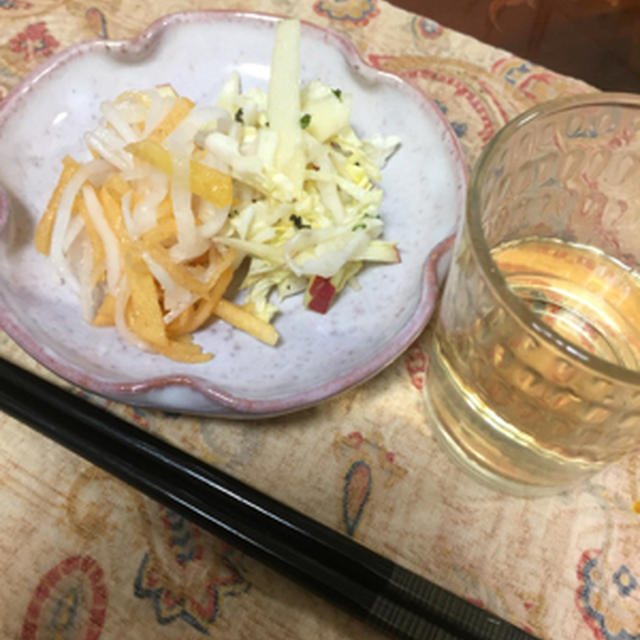 白菜とりんごのサラダ、柿なます