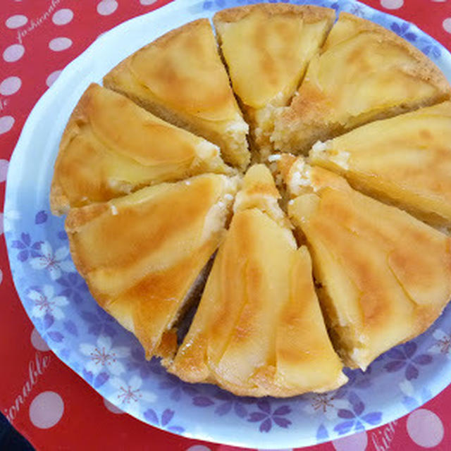 簡単♪♪　炊飯器でりんごケーキ　ホットケーキミックスでも。
