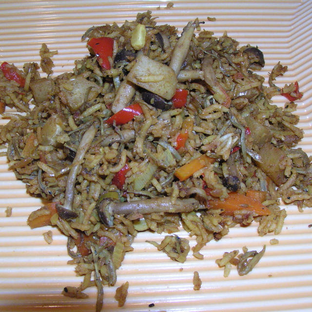 ジャガイモとたっぷり野菜の味噌ビリヤニ